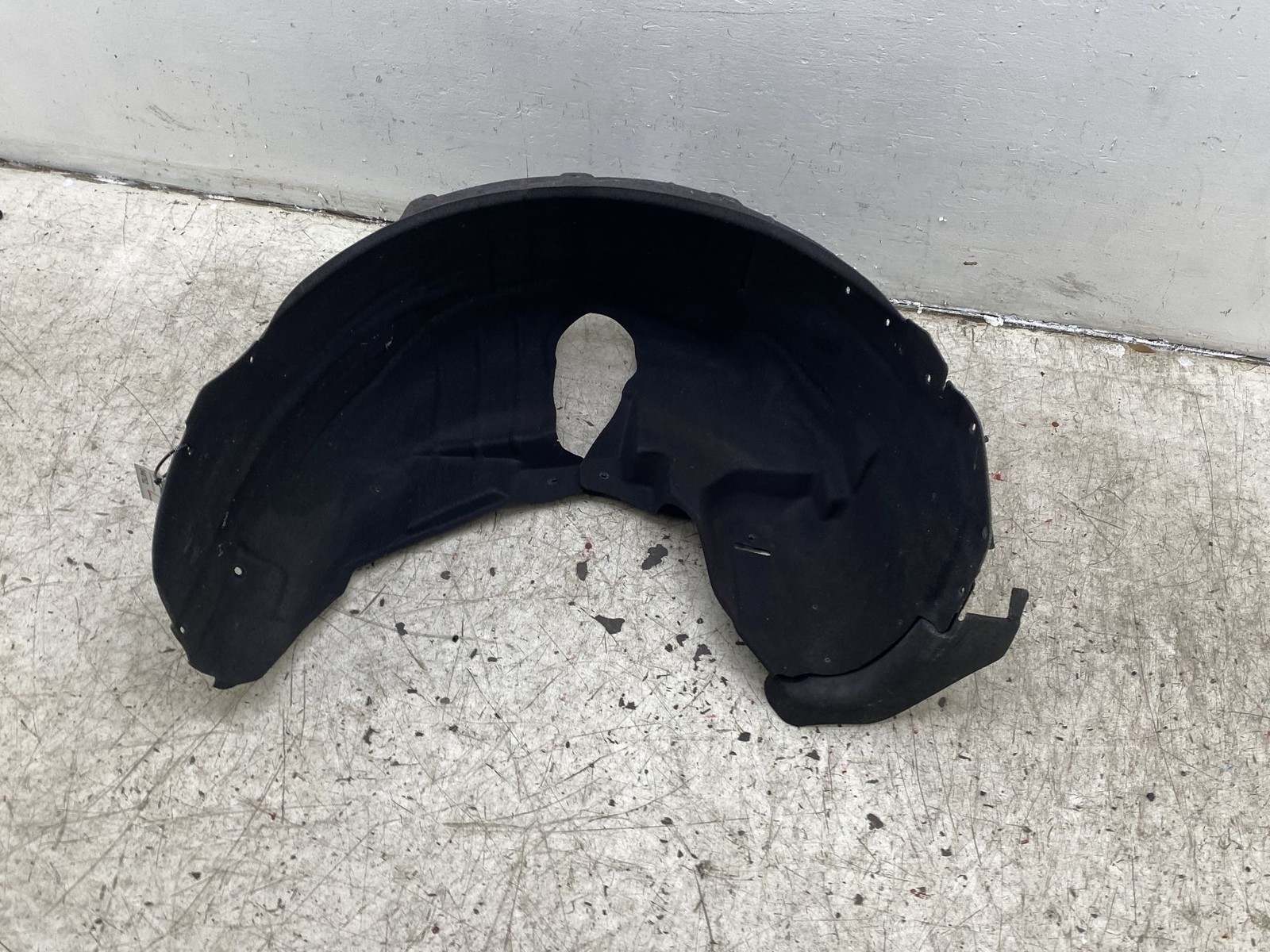 Bentley Flying Spur 2013-2019 REAR+LEFT+INNER Fender liner