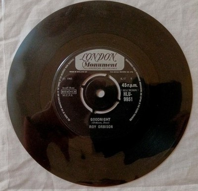 Roy Orbison-Goodnight/Only With You 1965 Vinyl 7'' Single.London Monument HLU9951