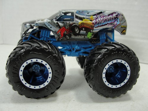 Hot Wheels Monster Jam Grey Category 5 Loose Diecast 1:64