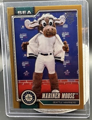 Topps 2021 Series One Mariner Moose Seattle Mariners Gold #M-8 14/50