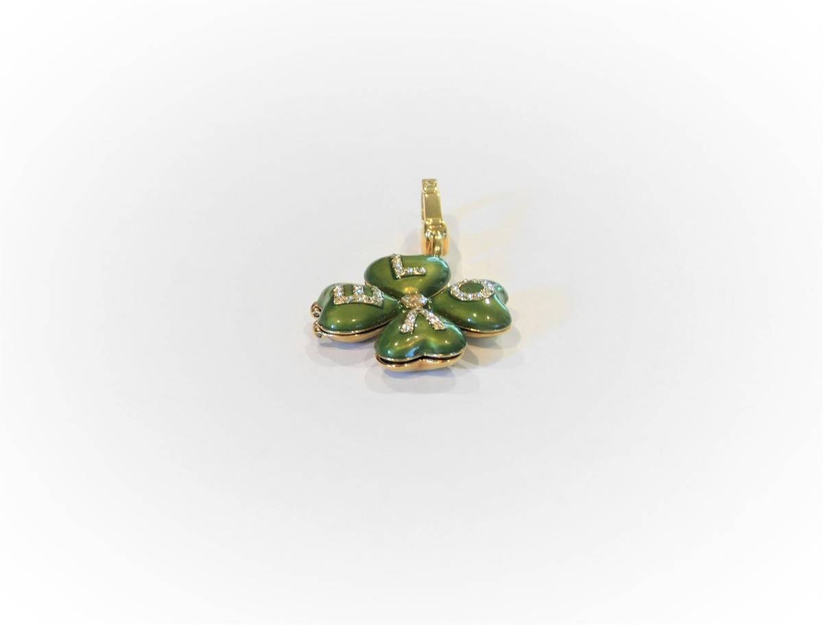 JUICY COUTURE 2007 LOVE CLOVER CHARM YJRU1681 (A1) | eBay JUICY COUTURE 2007 LOVE CLOVER CHARM YJRU1681 (A1) | eBay