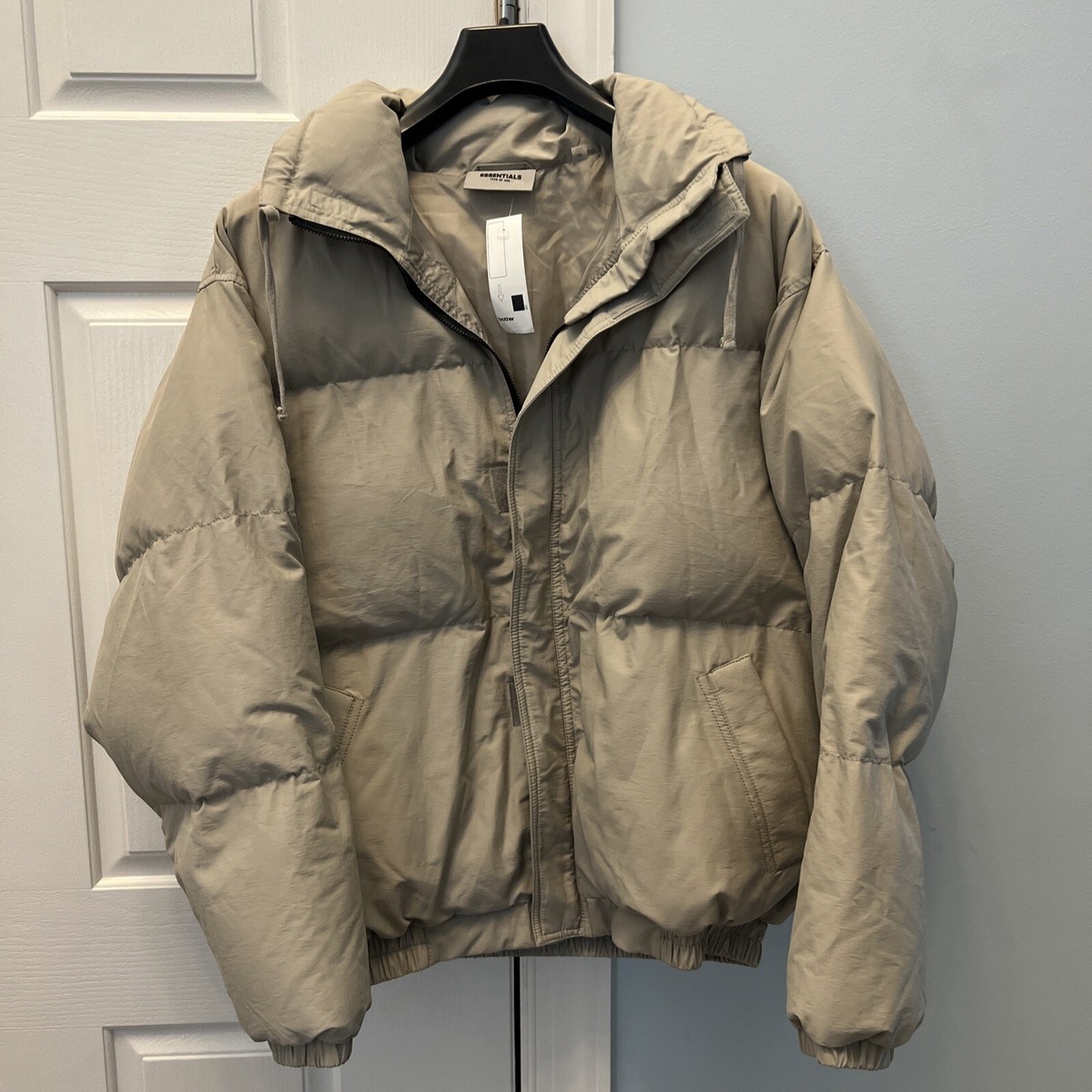 Fear of God Essentials Puffer Jacket Size Medium NWT | eBay Fear of God Essentials Puffer Jacket Size Medium NWT | eBay