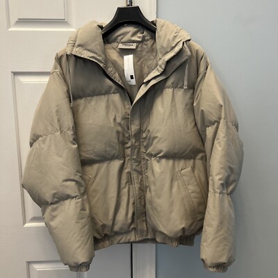 Fear of God Essentials Puffer Jacket Size Medium NWT | eBay