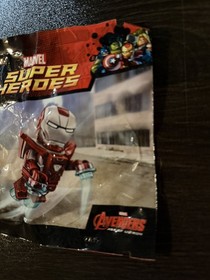 New Unopened LEGO Marvel Super Heroes  SILVER CENTURION 5002946