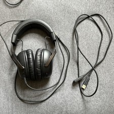HyperX Cloud III Over-Ear Gaming Headset - Bl...