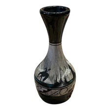 Binishtaa Navajo Native American Petroglyph Etched Pottery Signed Vase Planter