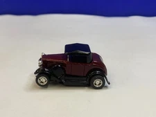 TYCO HO SCALE SLOT CAR BURGUNDY W/ BLACK TOP 1932 FORD ROADSTER BENCH TESTED