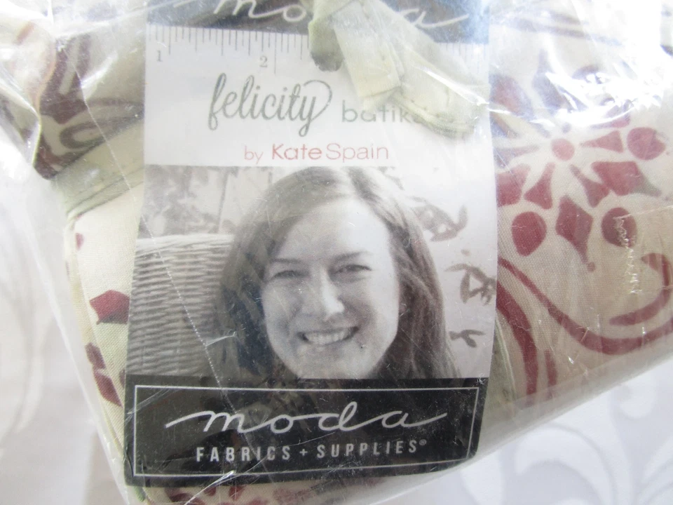 Felicity Batiks Moda Fat Quarter Bundle -34, tela de edredón precortada de algodón 18"x22" Foto 3 de 4