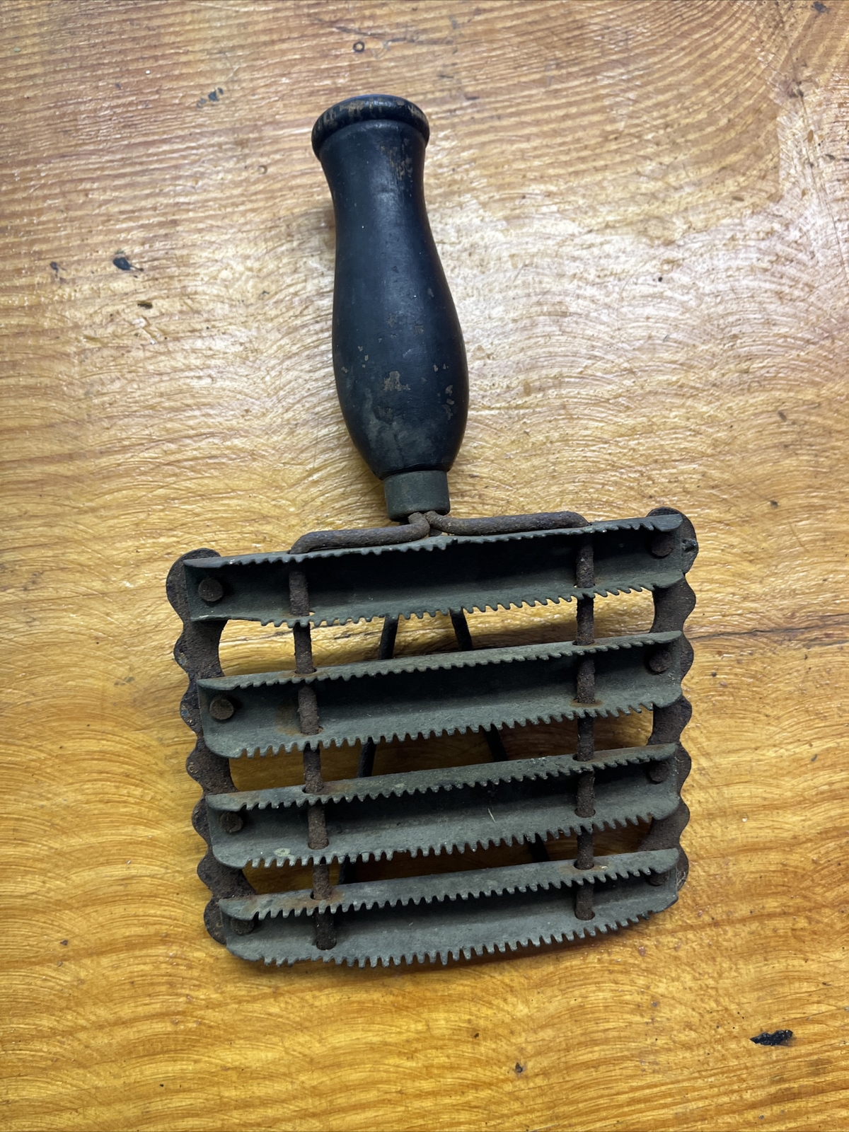 RARE ANTIQUE HORSE CURRY COMB eBay