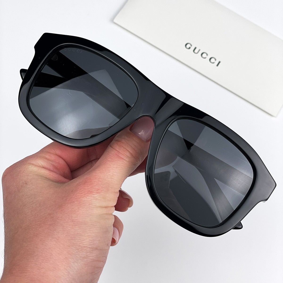Gucci Men AUTHENTIC Sunglasses Black Grey Square GG1316S 001 