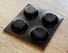4 ROUND BLACK RUBBER FEET - GUITAR PEDAL EFFECTS - ADHESIVE PEEL-OFF BUMPERS
