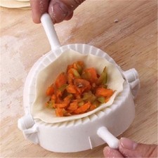 Save Time and Effort with the Dumpling Maker DIY Ravioli Pie Tool