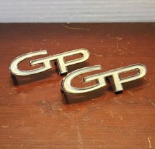 Oem Pontiac Grand Prix Gp Emblems Pair 1969-1972 Badge Set 4481779 Mint Studs.