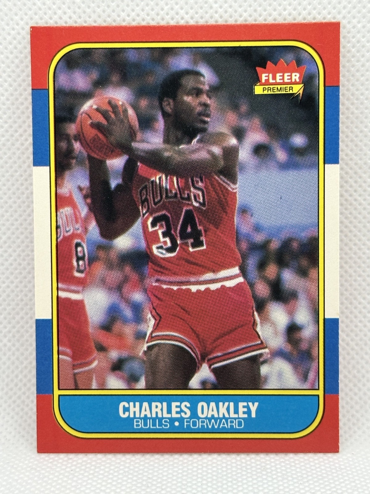 1986-87 Fleer #81 Charles Oakley EX/NM
