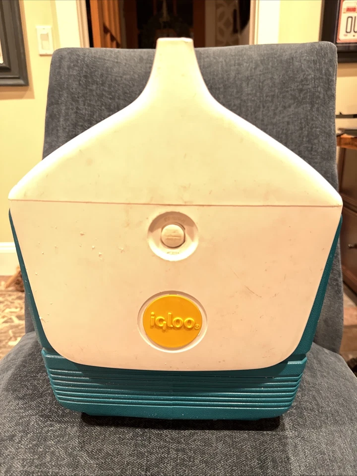 Enfriador retro Playmate by Igloo vintage verde azulado/blanco años 80-90 tapa pulsador Foto 2 de 4