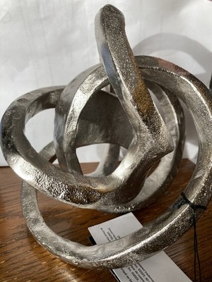 NEW WITH TAGS Drexel Heritage Sculpture Cast Metal Knot Silver Heavy