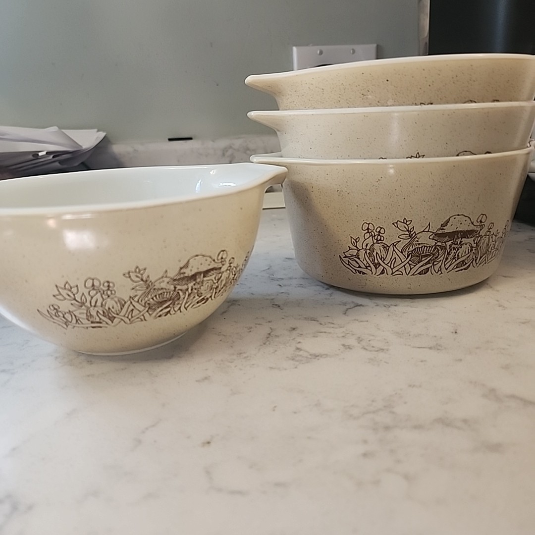 Vintage Pyrex Forest Fancies Mushroom Cinderella Nesting Mixing