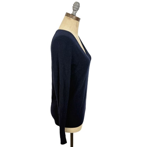 EVERLANE The Cashmere V-Neck Sweater Top S Long Sleeve Navy Blue Fuzzy EUC B62 - Picture 2 of 5