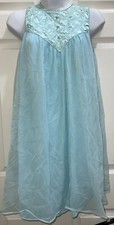 Vintage nightie/true vintage/light blue Nightgown