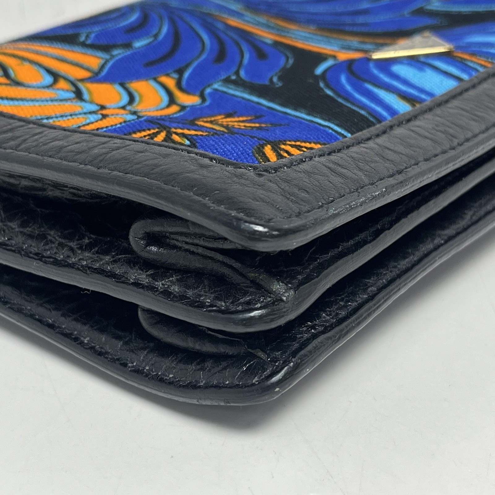 PRADA Printed Canvas Handbag Pattern Calfskin P20… - image 14