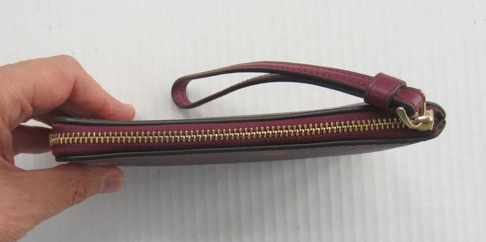 Coach Holiday Bells Corner Zip Wristlet Wrist Wallet Black Cherry CE920 New - Image 3 of 4