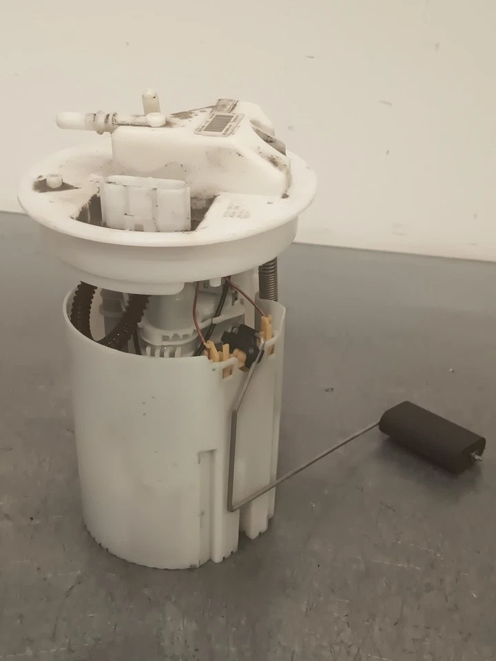 AY119H307CE bomba de combustible FORD TOURNEO COURIER C4A TITANIUM 2013 191733 - Imagen 2 de 4