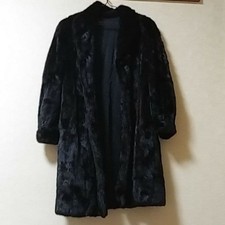 Excellent Condition High Quality Mink Luxurious SAGA MINK LONG COURT