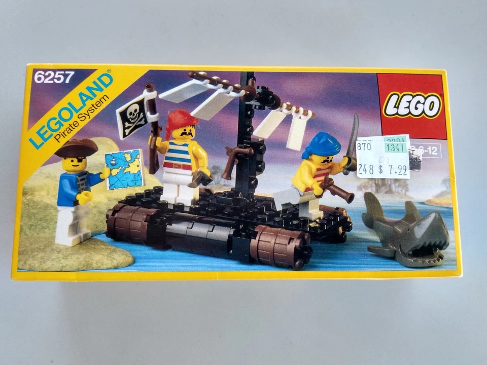 Vintage Lego 6257 LegoLand Pirates Castaway's Raft NEW/Sealed Box + FREE SIGN!! - Image 2 of 4