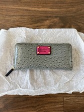 NWT Marc Jacobs M0001831 Ostrich Zip Around Wallet - Gray / Pink