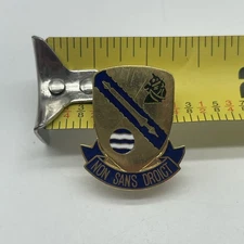 U.S. Military 159th Machine Gun Squadron DUI DI Pin Clutch NON SANS DROICT