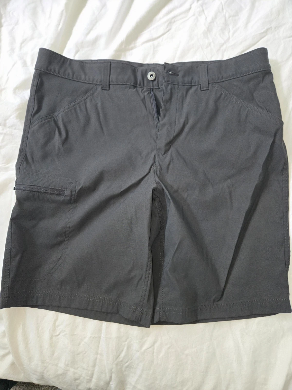Eddie Bauer Tech Shorts Mens 36x10 Dark Gray Outdoor Hiking
Opens in a new window or tab