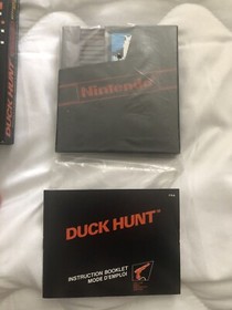 +++ 100 % Official MINT Duck Hunt Nes Nintendo New  No Zelda Pokemon Mario  ASD