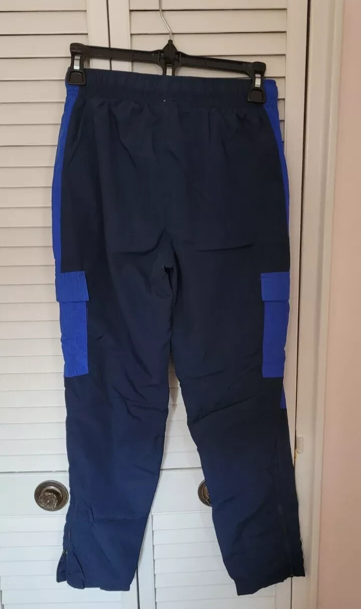 Picture 1 of 2