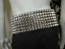 LEATHER OLD SCHOOL PYRAMID STUDDED BELT..... MDLSB0157 .......BRUCE DICKINSON