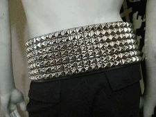 LEATHER OLD SCHOOL PYRAMID STUDDED BELT.....(MDLSB0157).......BRUCE DICKINSON