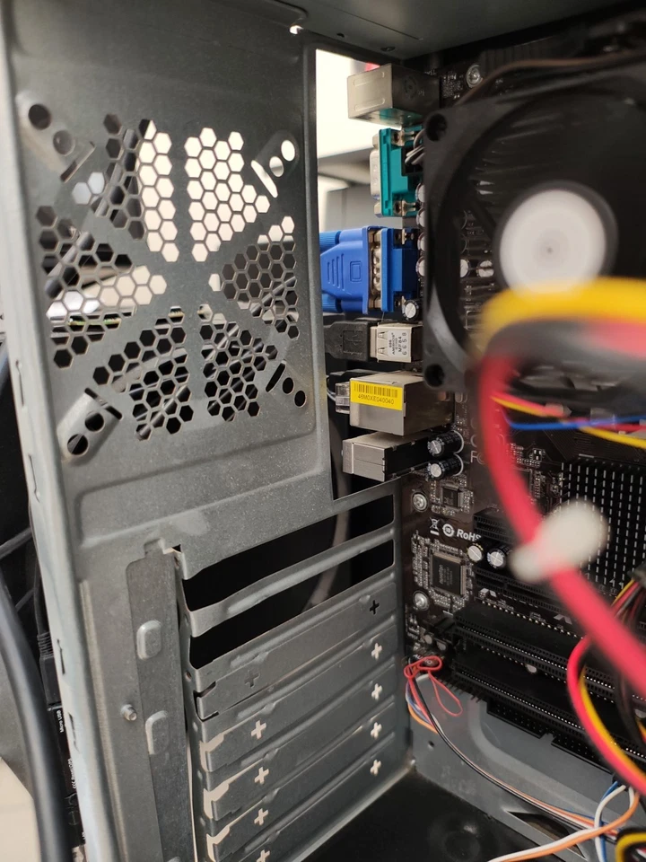 PC Desktop AMD ATHLON II X2 245 4 GB RAM DDR3 500GN HD WIN 10 LEGGERE BENE - Immagine 4 di 4