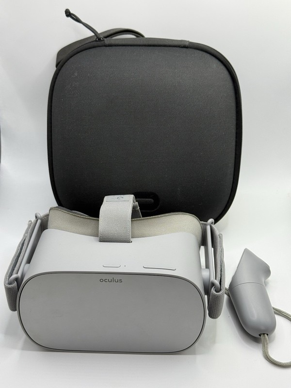 Oculus Go 32GB VR Headset Grey MH-A32 with Carrying Case - Working - READ DESC