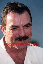 Magnum PI - Tom Selleck - Exclusive PHOTO 8x10 Rare FOTO 27173