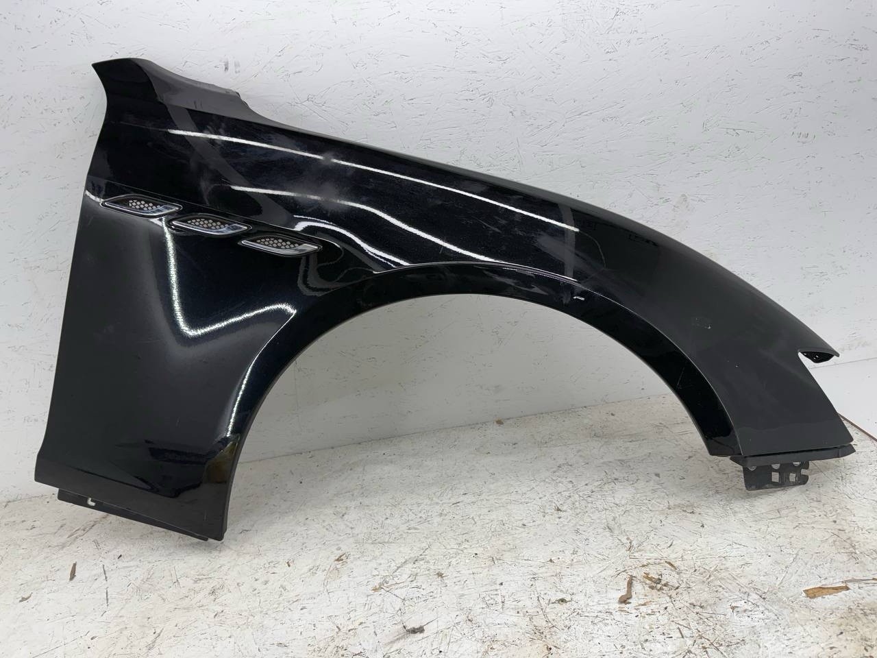 2014-2024 MASERATI GHIBLI S RIGHT PASS FRONT FENDER PANEL OEM NERO BLACk