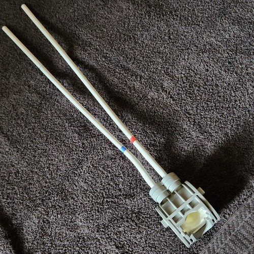 GE Water Filter Manifold for Refrigerator. NEW.. WR02X13684. Genuine