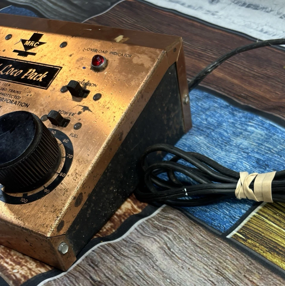 MRC DUAL LOCO PACK HO SCALE O SCALE TRANSFORMER MODEL RAILROAD - Image 4 of 4