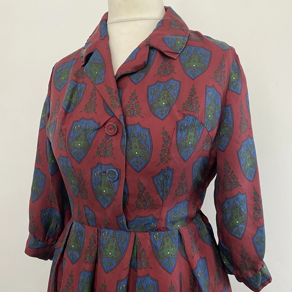 Vintage 1950s ORIGINAL Dress Silk Red Green Blue Festive XMAS Swing Dress 10 12 - Image 3 of 4