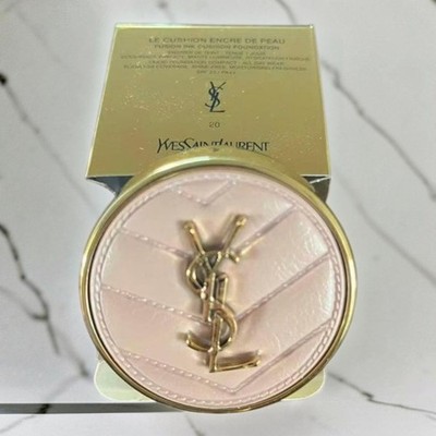 Yves Saint Laurent LE CUSHION ENCRE DE PEAU Foundation 20 Cushion Compact