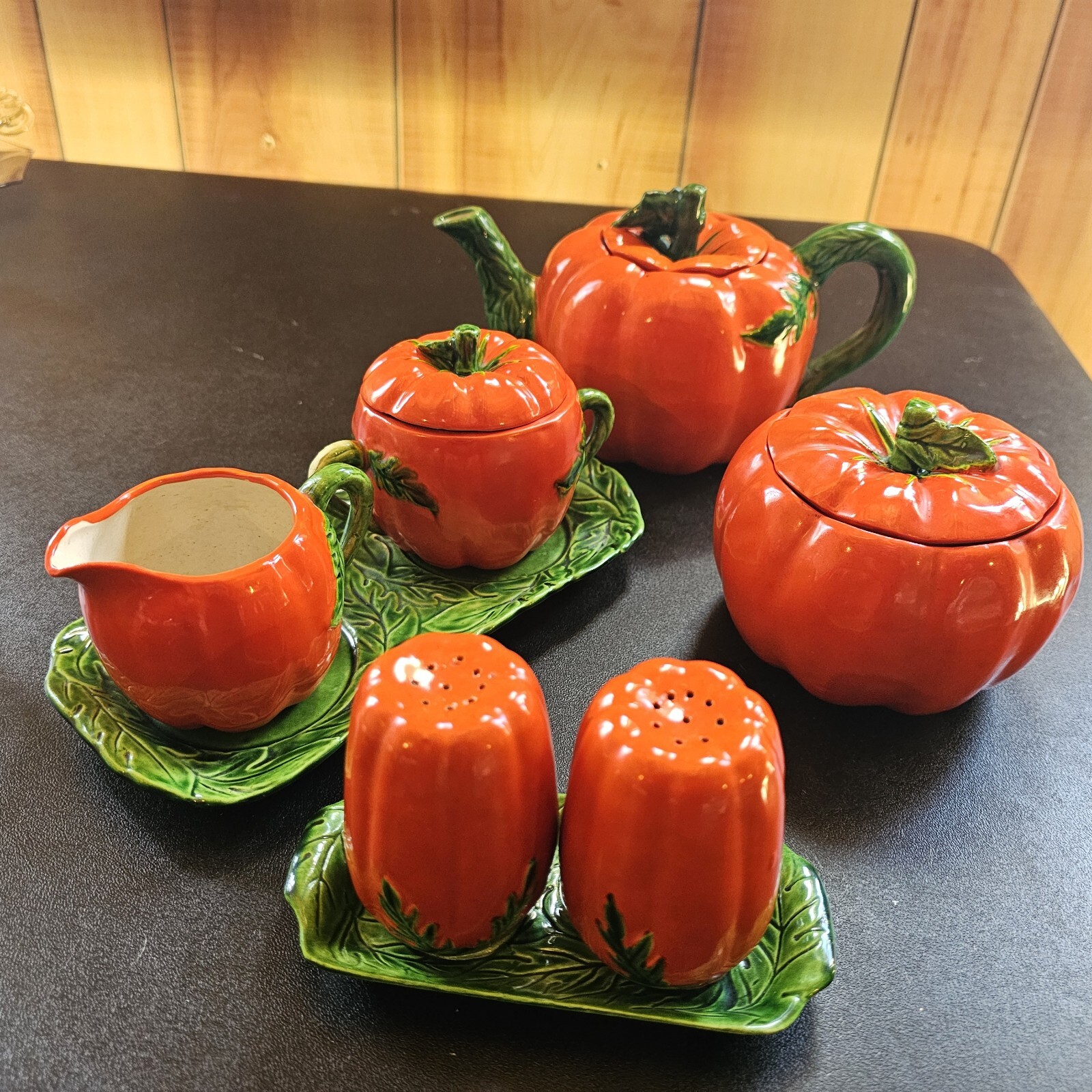 Pumpkin or Tomato Teapot & Covered Bowl Set Red Orange Green Occupied
