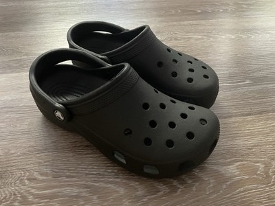 Crocs Classic Clog Sandals kids Sz J6 girls boys Black shoes