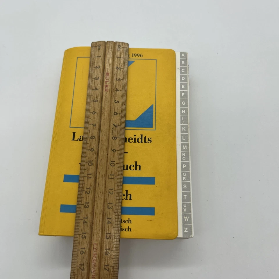 Langenscheidts German to English Pocket Dictionary Bilingual English To German - Image 3 of 4