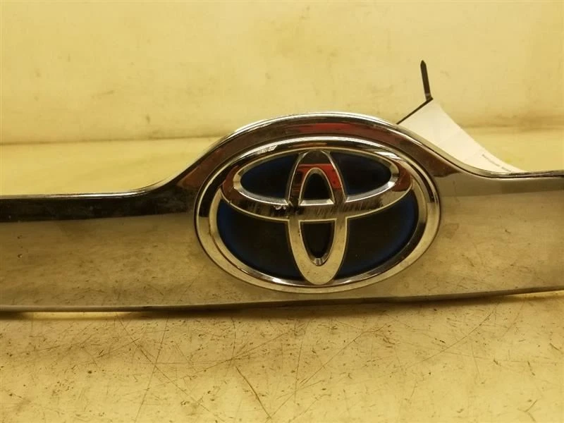 2012 TOYOTA CAMRY XLE REAR TAIL FINISH PANEL  - Image 3 of 4