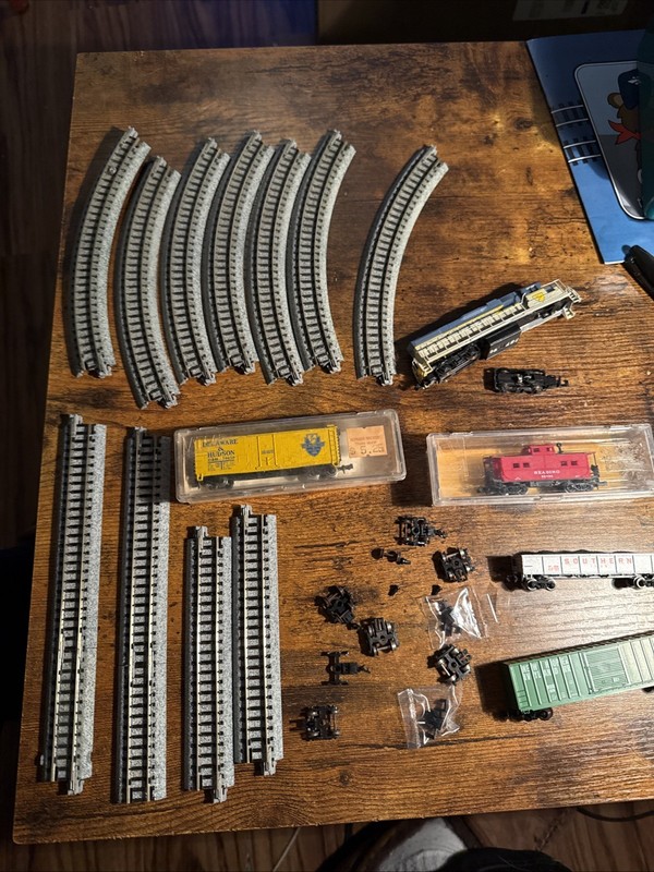 VTG LOT N Gauge Trains Atlas Life-Like BACHMANN Unitrack Tracks 11 D&H Reading