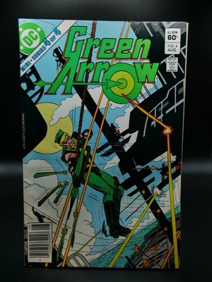 1983 DC Green Arrow Vol 1 No. 4 Comic Book