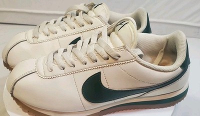 Nike Womens Classic Cortez 807471-101 White Casual Shoes Sneakers Size 7.5